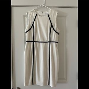 Calvin Klein white color block  shift dress - Size 14- Gently Used